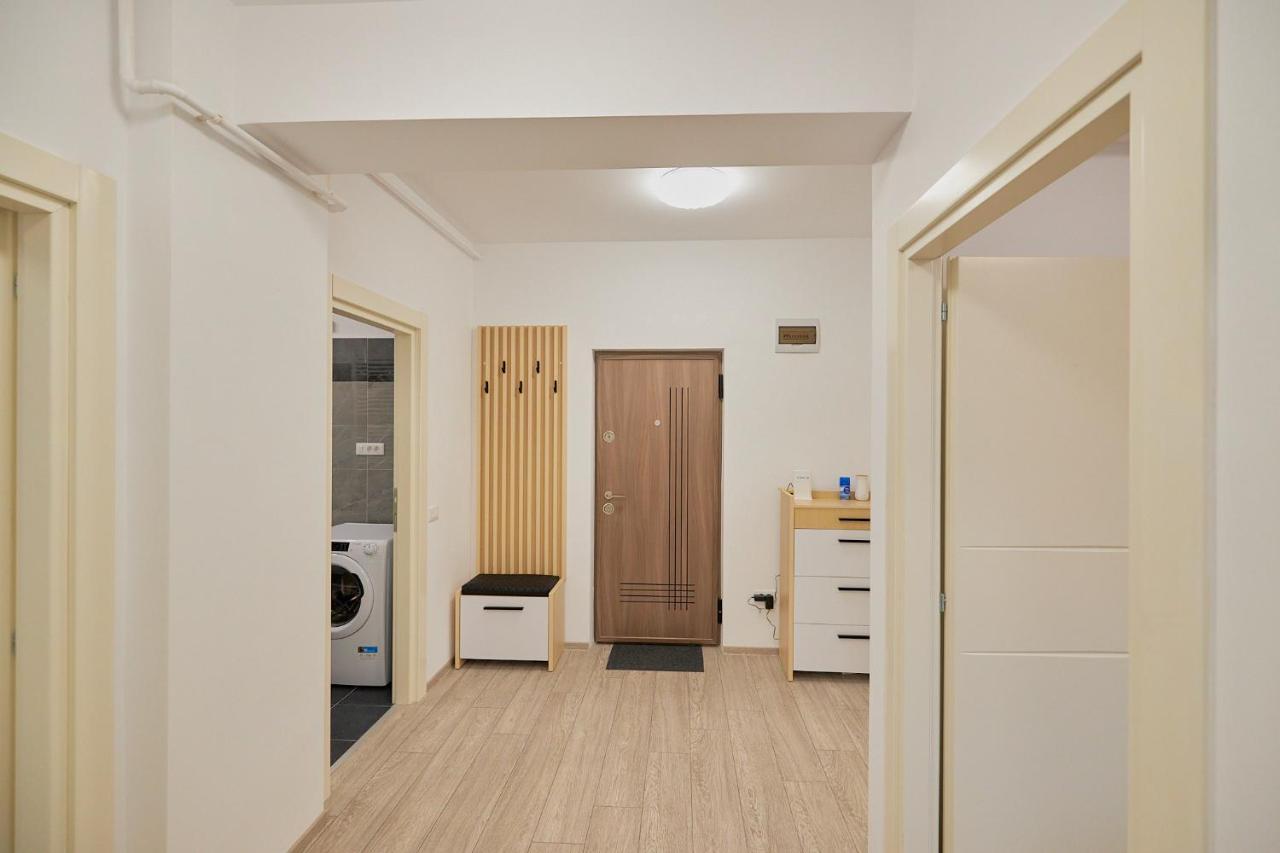 Cozycollection Apartments At Q Residence #6 Yaş Dış mekan fotoğraf