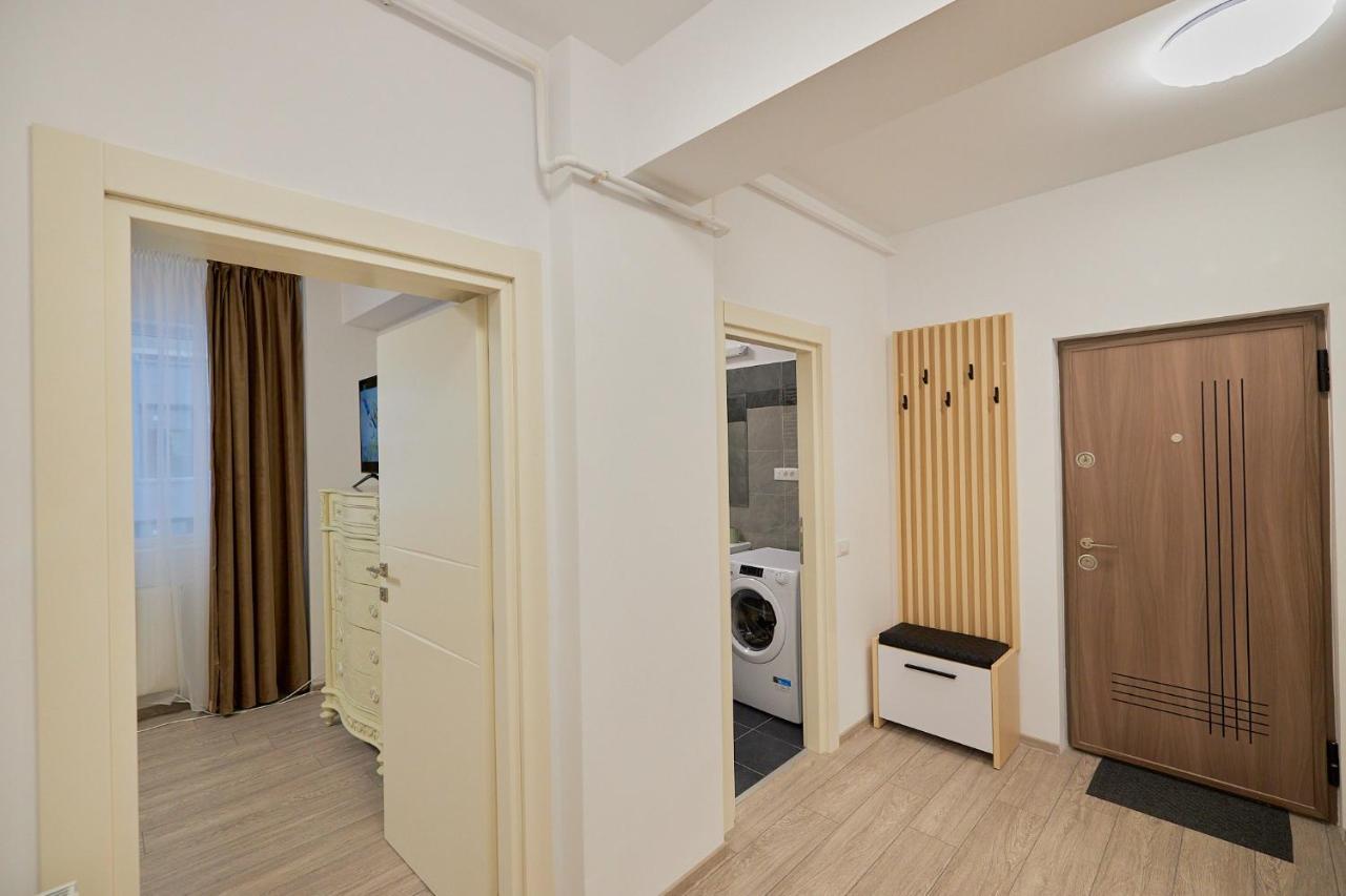 Cozycollection Apartments At Q Residence #6 Yaş Dış mekan fotoğraf