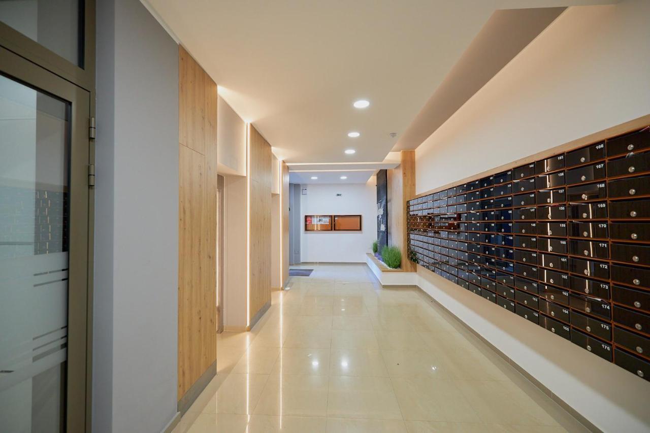 Cozycollection Apartments At Q Residence #6 Yaş Dış mekan fotoğraf