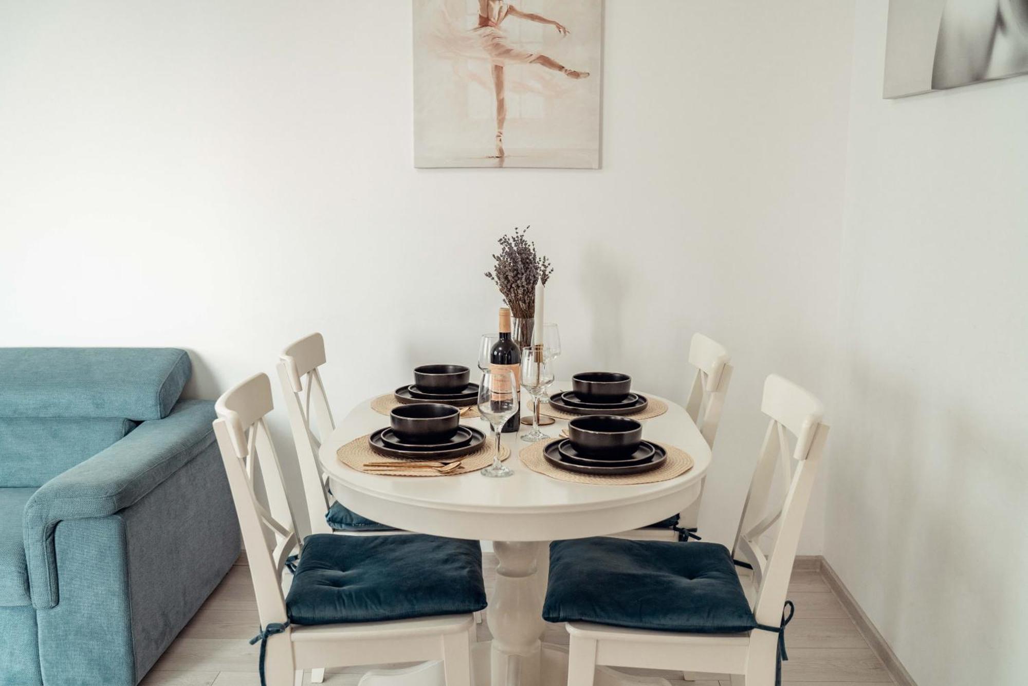 Cozycollection Apartments At Q Residence #6 Yaş Dış mekan fotoğraf