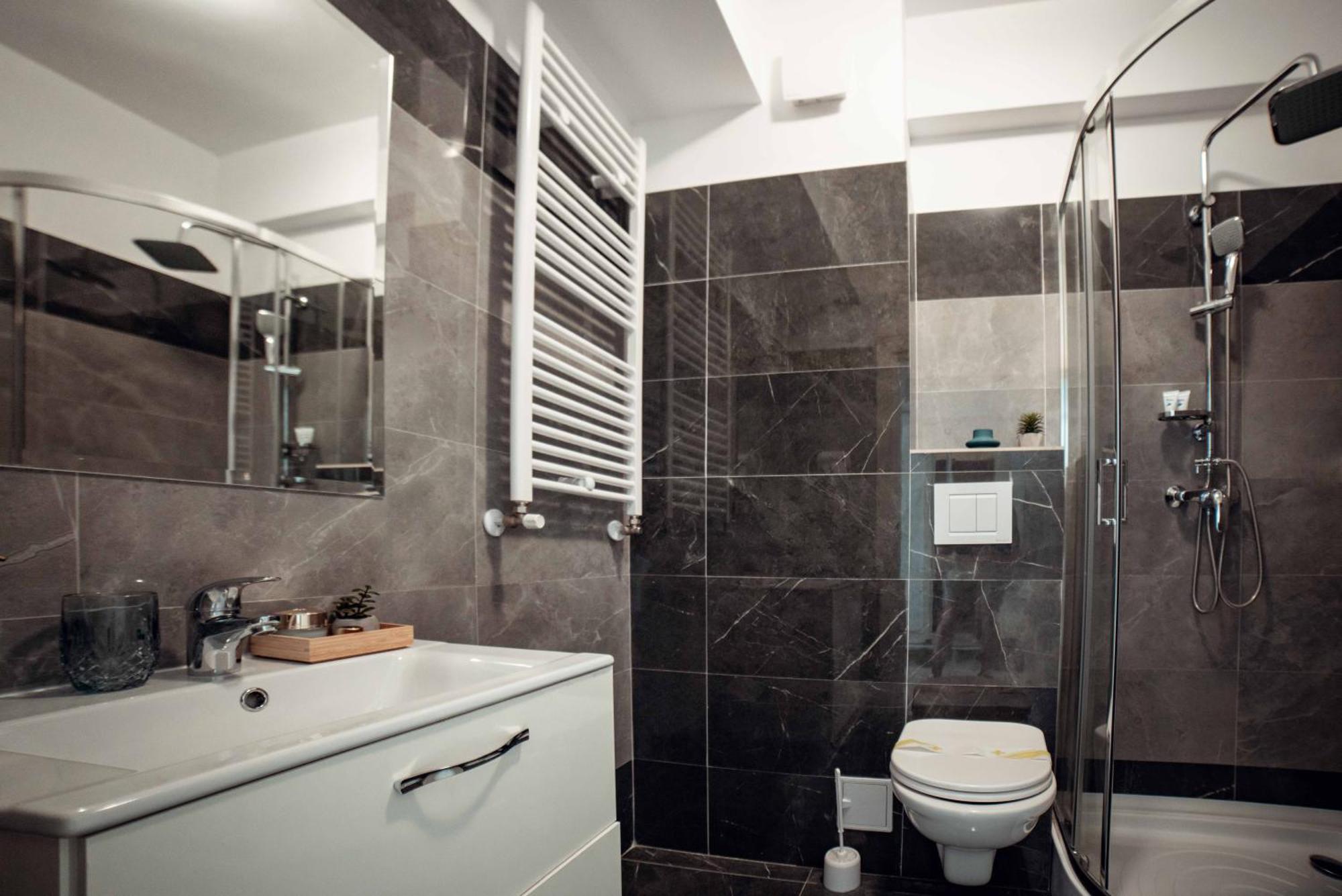 Cozycollection Apartments At Q Residence #6 Yaş Dış mekan fotoğraf
