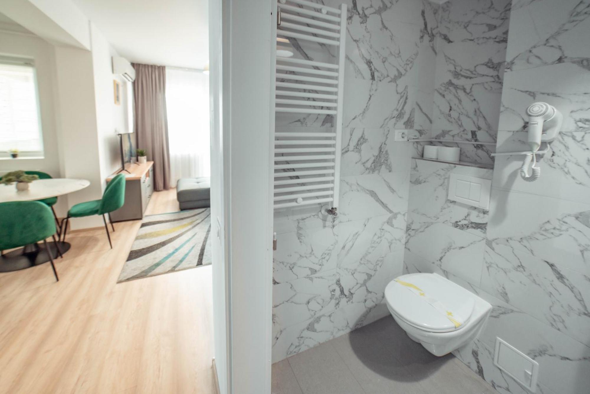 Cozycollection Apartments At Q Residence #6 Yaş Dış mekan fotoğraf
