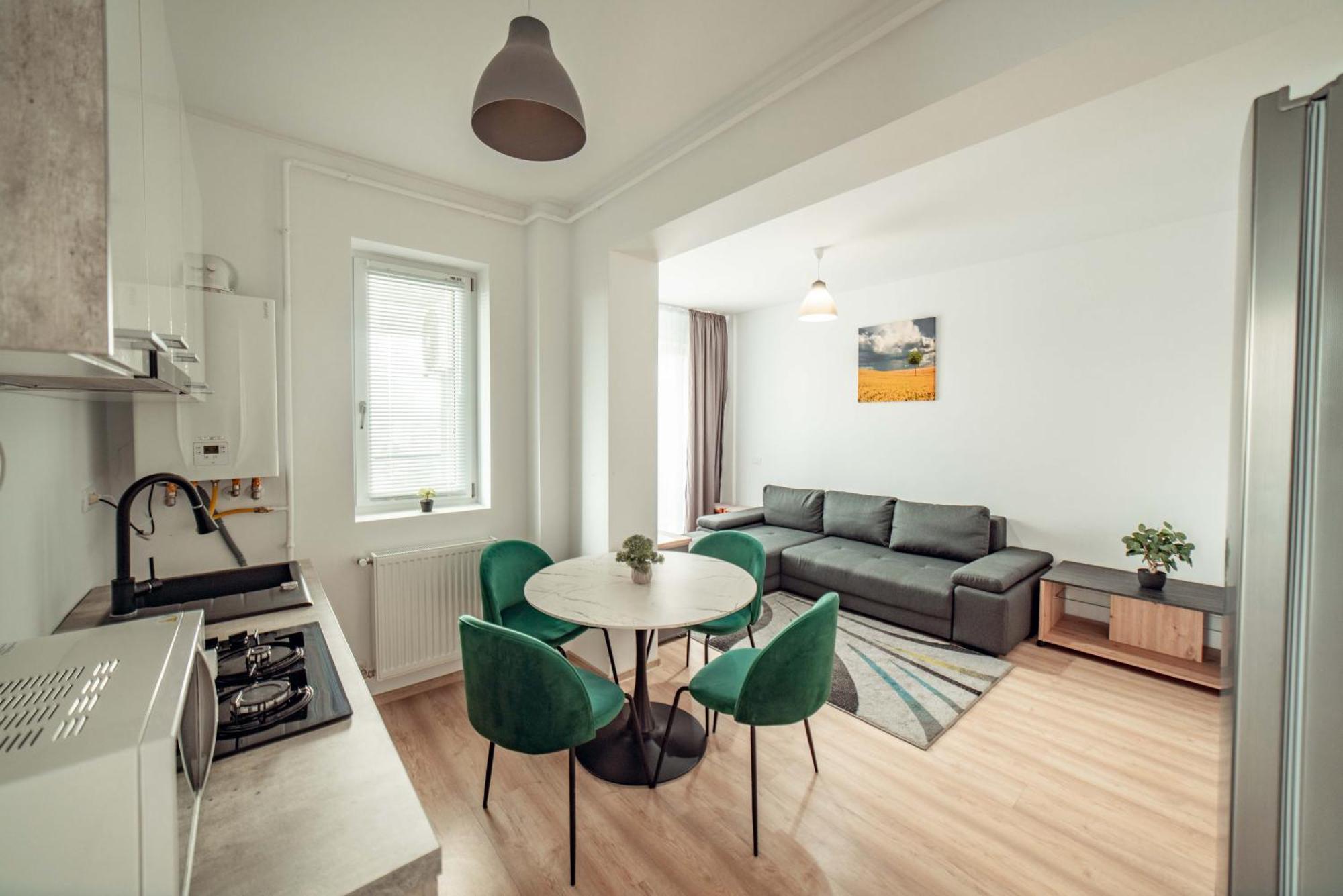 Cozycollection Apartments At Q Residence #6 Yaş Dış mekan fotoğraf